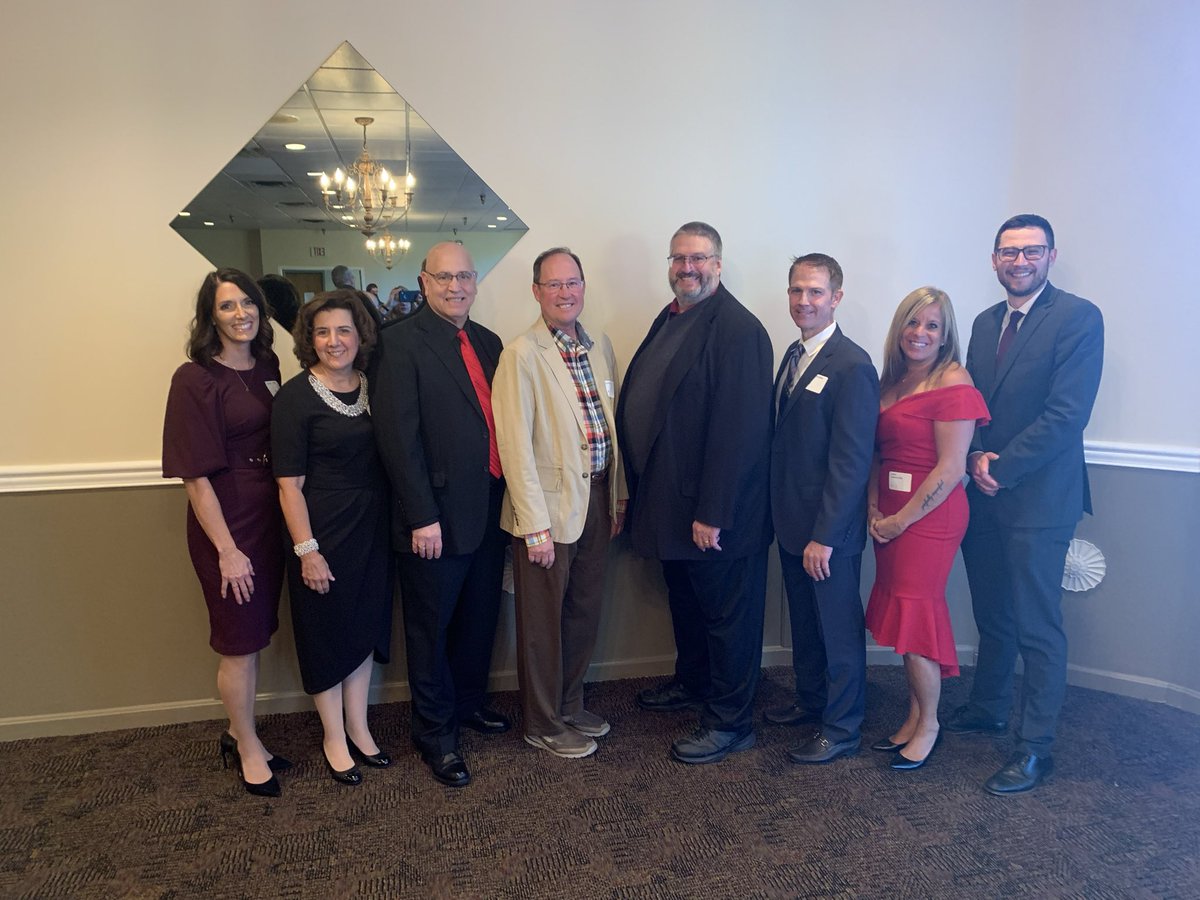 Finishing up the weekend with our Hall of Fame, Educator Recognition, and Young Alumni recipients at the awards banquet. Congrats!!!