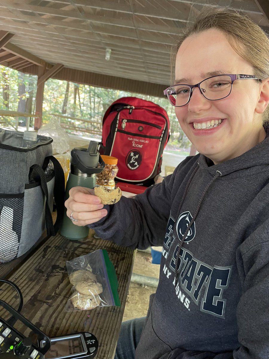 WC3EMILY's tweet photo. #PAQSOP #POTA Nearly last minute ham radio plans! Original site didn’t work so we went to a back up, realized neither of us checked what county it was, what the exchange was, or what time it ran to. Found a helpful op on SSB who looked up the info for us. https://t.co/yiLs3Wk3kV