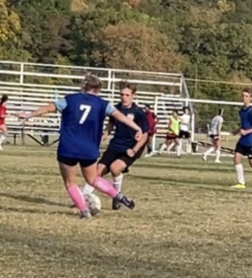 MadiColeman10's tweet photo. Few more pics from ODP Training tonight. Even after just playing a game… I wanted to go out there and be competitive. #Soccer #OlympicDevelopmentProgram @SoccerArkansas @USYouthSoccer @usyscups @usysodp @EliteSoccerPlay https://t.co/Htv41GBk3v