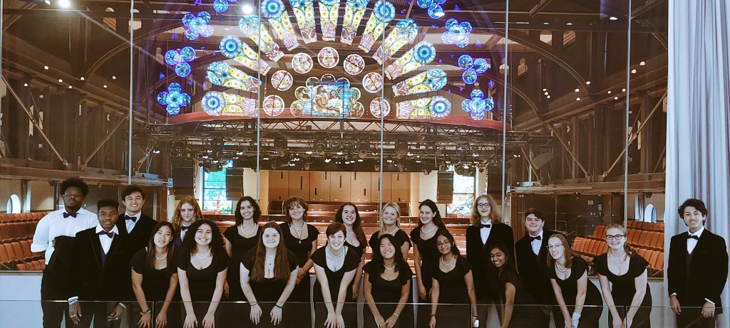 arginesafari's tweet image. @TempleUniv Cantate Festival -beautiful music, great learning and bonding experience. Thank you to my amazing @pvhs_choir,  @PVMusicSociety students, I an proud of you! @PascackValleyHS
@SraNRodriguez @ArtsEdNJ @pvrhsd