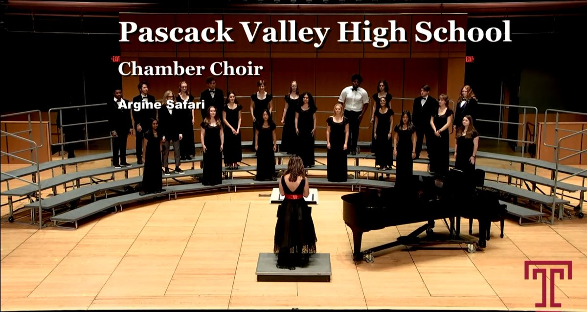 arginesafari's tweet image. @TempleUniv Cantate Festival -beautiful music, great learning and bonding experience. Thank you to my amazing @pvhs_choir,  @PVMusicSociety students, I an proud of you! @PascackValleyHS
@SraNRodriguez @ArtsEdNJ @pvrhsd