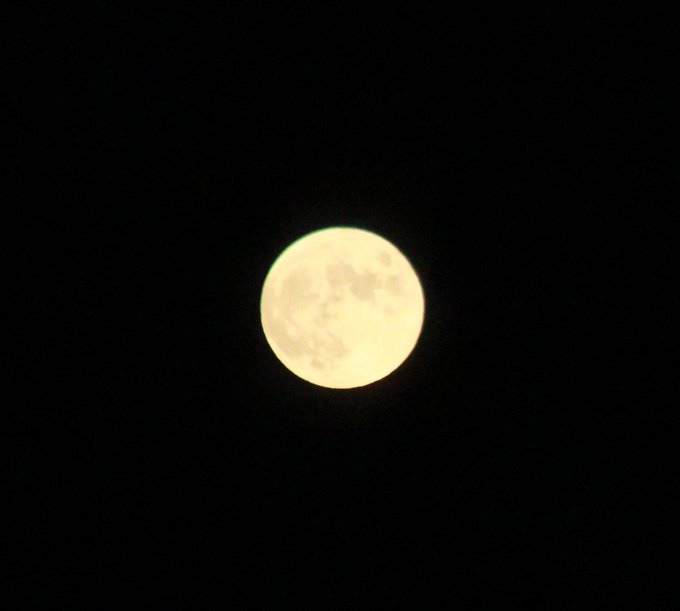 It's called the hunters moon. https://t.co/5JZyW4GCOy