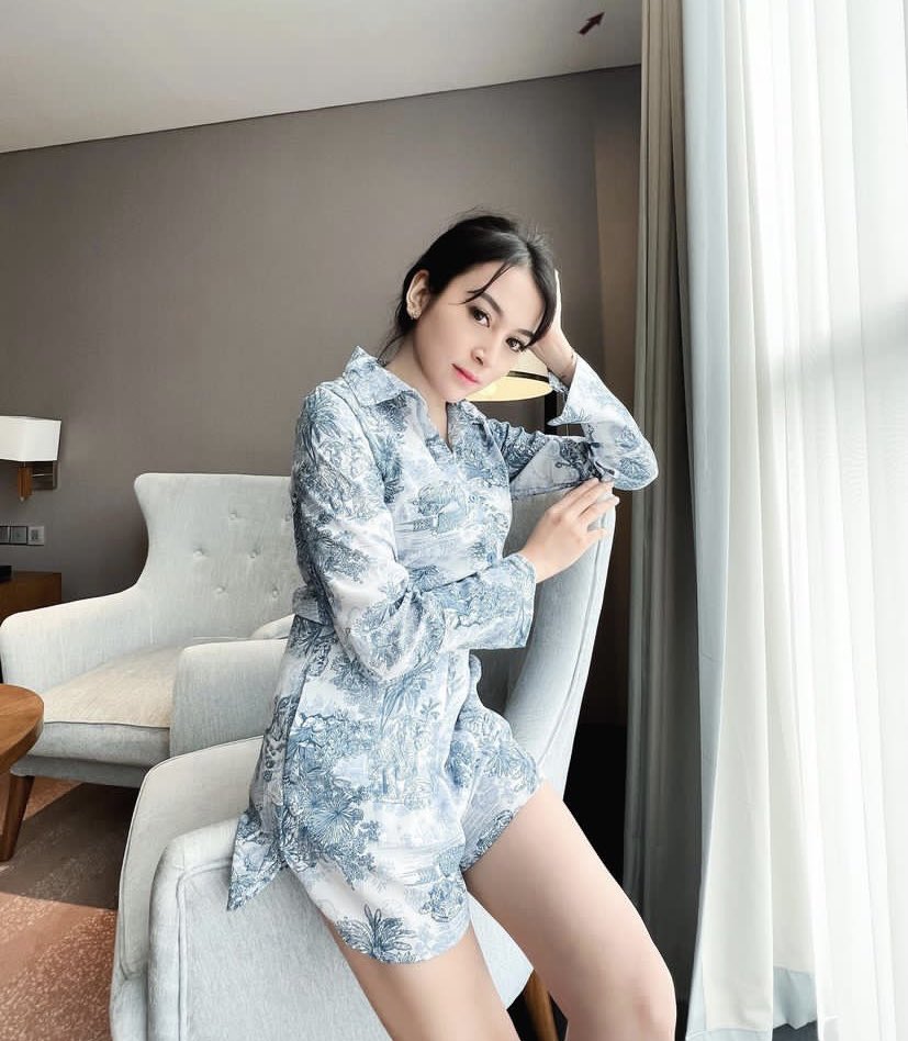 AvailSherla's tweet photo. ready BO/MASSAGE say🥰info RR? DM aja📩main santai rasa pacar sendiri👩‍❤️‍💋‍👨
#availbekasi
#wpbekasi
#bispakbekasi
#bekasicrot
#includebekasi
#openbobekasi
#codbekasi
#bisyarbekasi
#Bokinganbekasi
#bekasibirahi
#bekasibo https://t.co/FBf8npIlb0