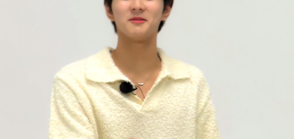 0209feed's tweet photo. #JUNGWON #정원 https://t.co/sw7cu21pMU