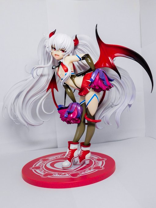 ついにやってきたサキュバスチアVer.のグリアロフィギュアを開封。散々数多の大人たちを待ちわびさせたその姿は、コスチュームの名に噓偽りない淫靡に人を惑わず造形だった。私は一度負けたふりをして、確実な勝機を窺う選択を取った。これは断じて敗北ではない。 