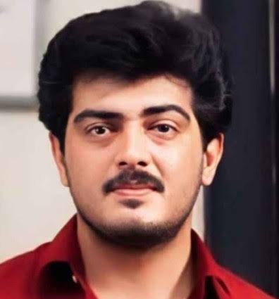 TOlMovies's tweet photo. Who Is Looking Most Handsome ?

        🔄#AJITH                  ❤️#VIJAY https://t.co/q1CT4bLEju