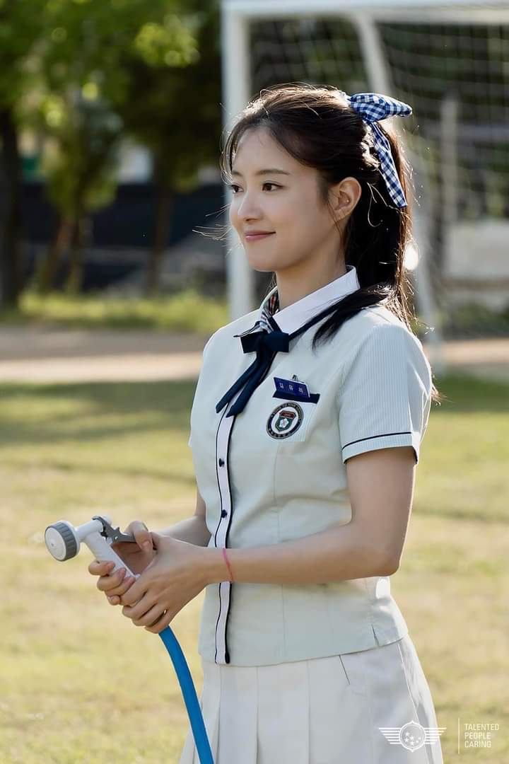 hi_haday's tweet photo. Youth 💙
#이세영 #김유리 #LeeSeYoung #TheLawCafe https://t.co/ywE82zsFfg