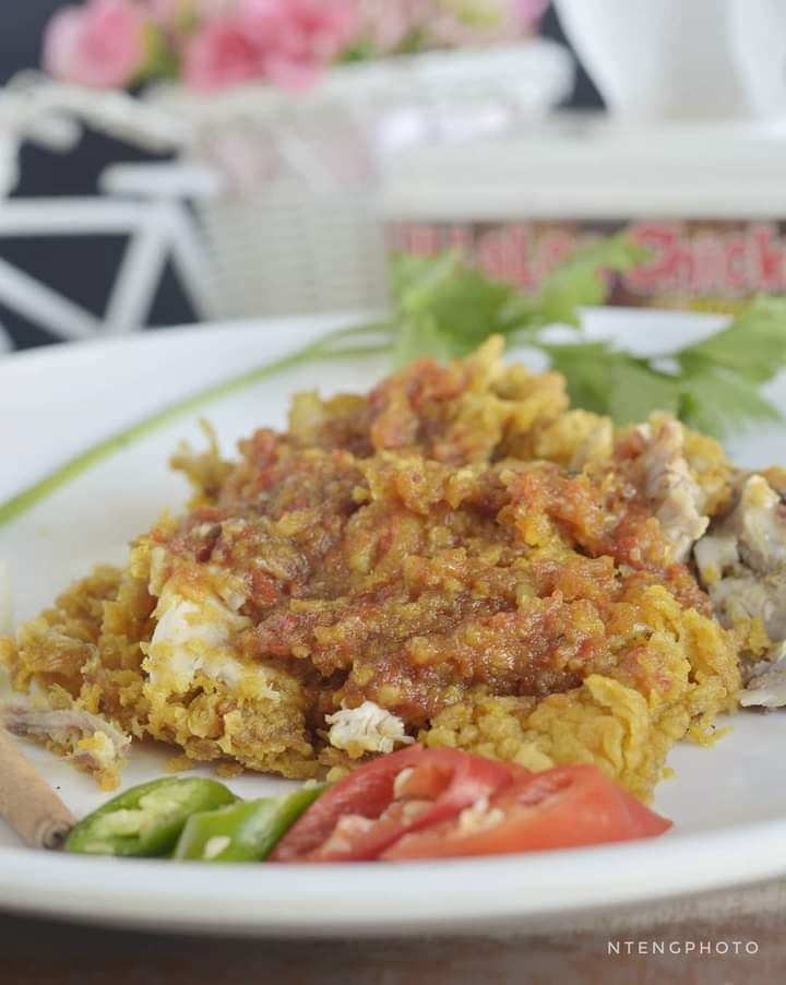 Ullalaa_Chicken's tweet photo. Ayam Geprek Ullalaa #Ullalaachicken #ayamgepuk #ayamgeprek #pizza #ayamsultan #chickensteak #beefsteak #bebekkremes #kambingladahita #friedchicken #bumbumarinasi #ayamcrispy #ayampangang #pizza #pizzabase
@KulinerTepian @KulinerMahakam 
@SamarindaTepian @SamarindaUpdate https://t.co/vnAbwh9eXB
