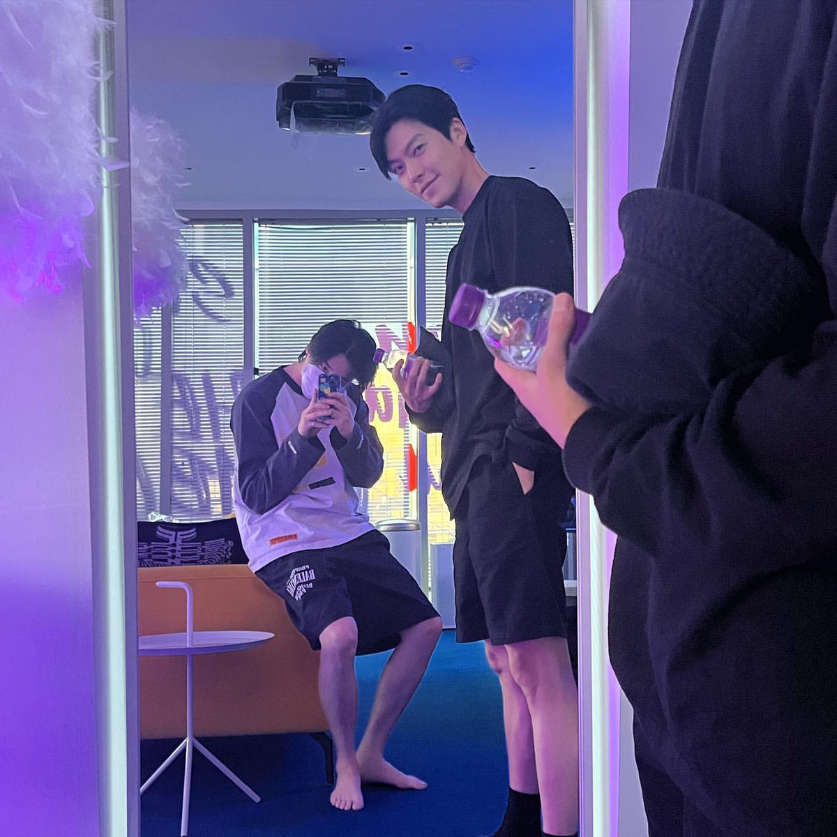 loverdramas's tweet photo. 어 종석우빈 떴다 최고조합 남성들 https://t.co/bu1hBYefDD