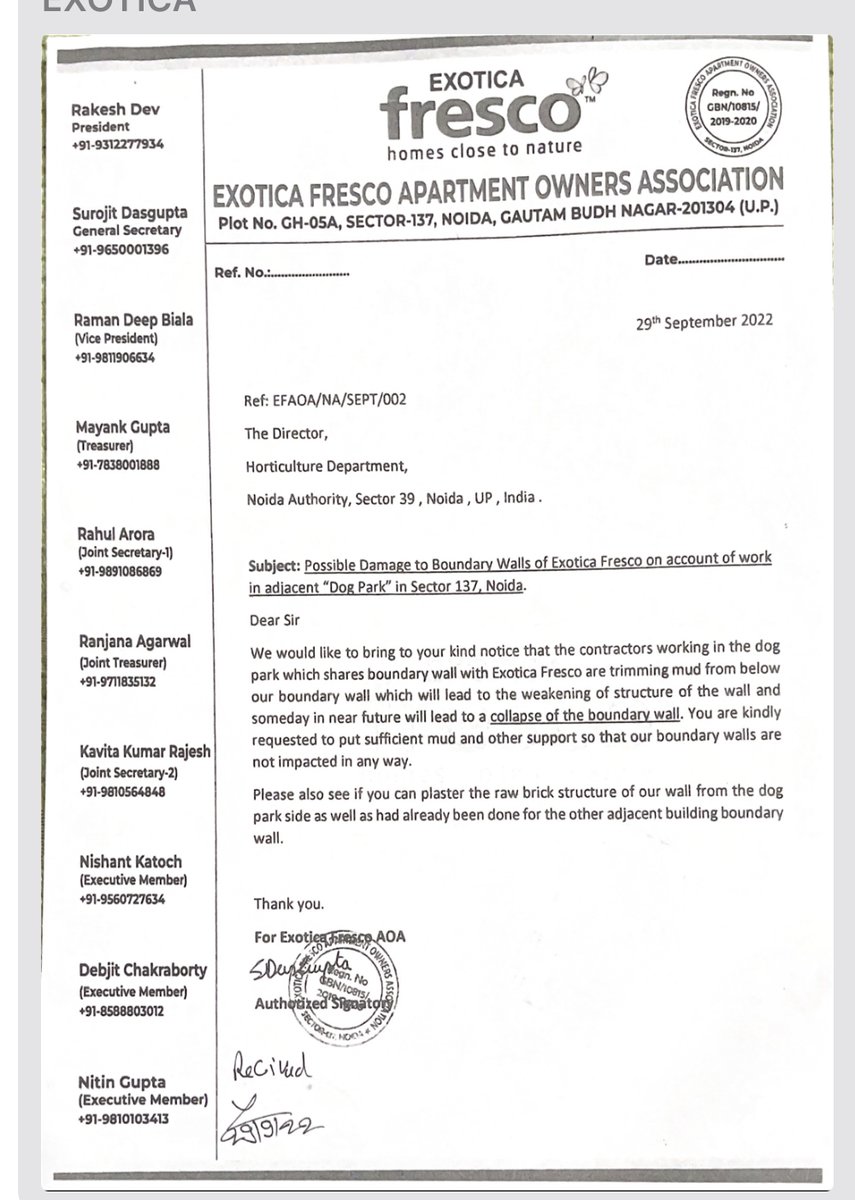 Exotica_Fresco's tweet photo. @CeoNoida @noida_authority @dmgbnagar @Rajiva2011  No action taken by NA dept inspite of urgent letter from our AOA with receiving ,resulting in collapse of boundary wall of Exotica Fresco, Sec 137 on account of careless work by NA contractor for "Dog Park". #restoreboundarywall https://t.co/U057hXZbFx