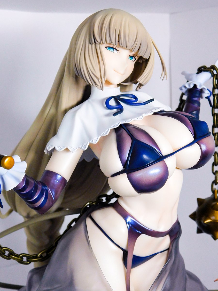 そして水着セピアのフィギュア。
デッッッッッッッッッカ………!!!!!!!!(縦の全長がA4縦を超える) 