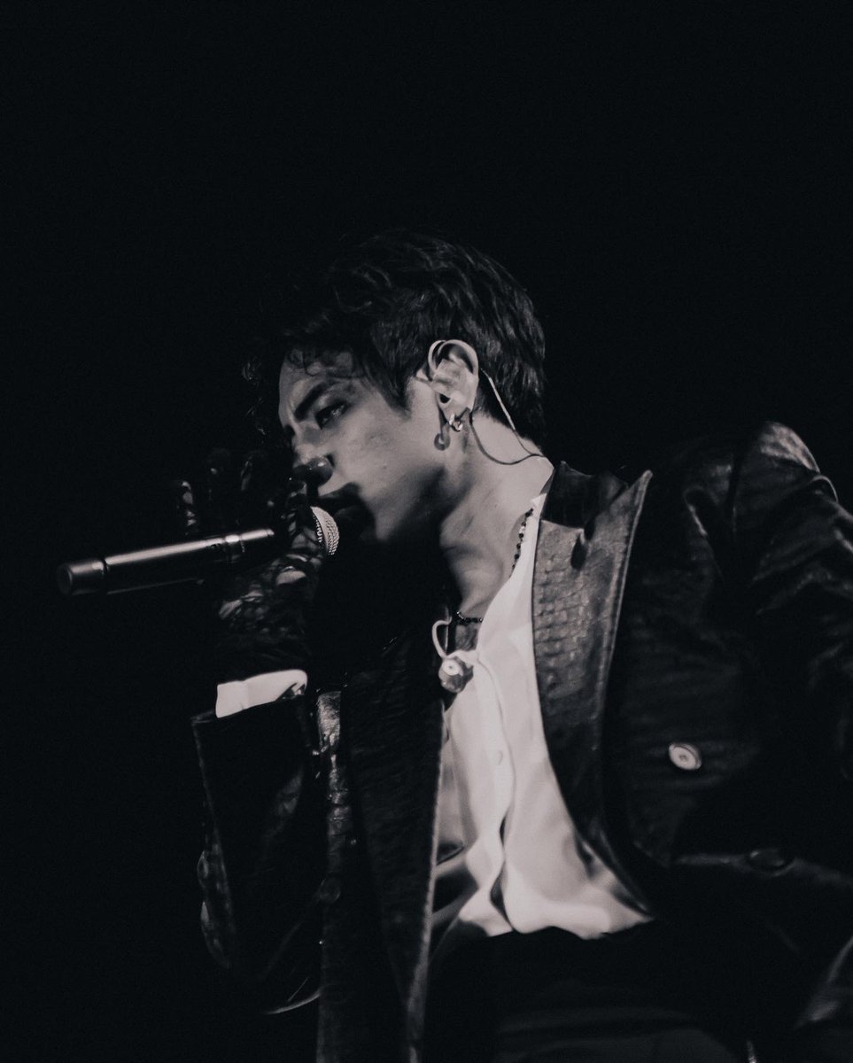 ttaylornguyenn's tweet photo. Here’s some more for y’all :) 🖤

Photos by me. 

#DPRIAN #MITO #RegimeTour #DPR https://t.co/NQBNHiu8hv