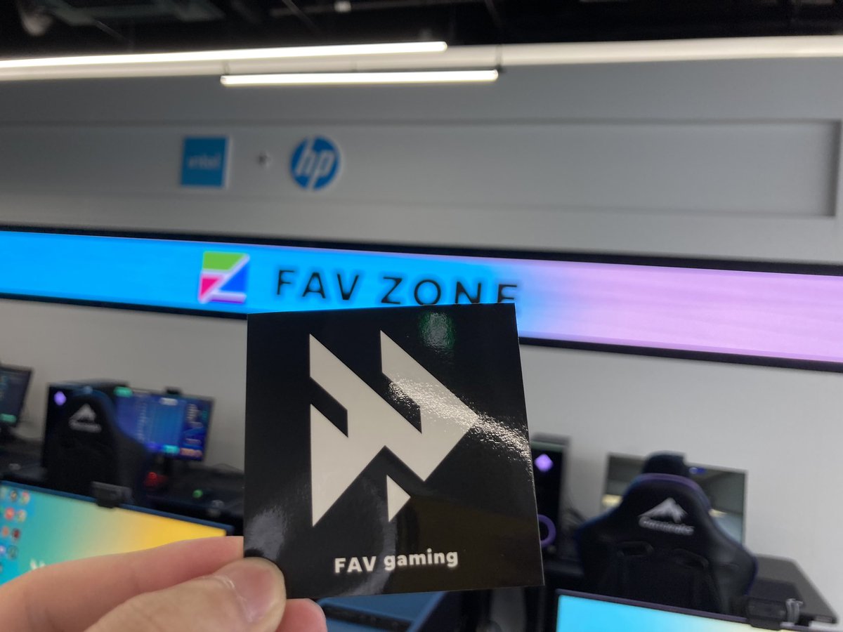 fav_gaming's tweet photo. 【Aim Labチャレンジ in FAVZONE】
FAVZONEにてAim Labチャレンジを開催中‼️
グリッドショットで65,000点以上で景品をプレゼント😊
現在のスコアランキングトップは「浅野要」選手が95,896点で独走中🔥
みんなの挑戦を待ってるぞー!!
#FAVZONE
#AimLab https://t.co/V5Gen8mUVT