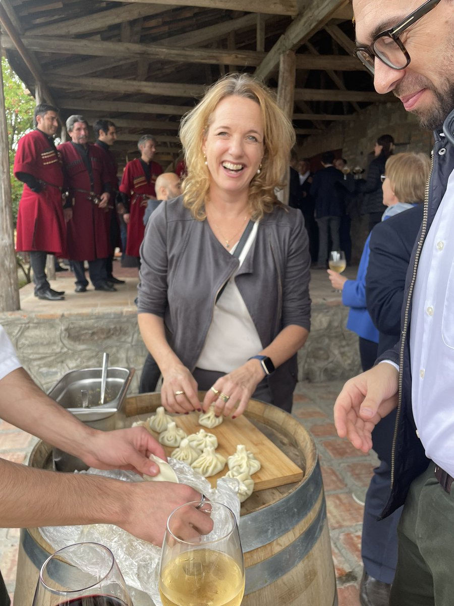HadasMeitzad's tweet photo. What better way to celebrate #Sukkoth than at grapes harvest at #Tsinandi estate, #Kaheti? Thank you @GharibashviliGe @iliadarch for a wonderful experience of georgian traditions 🇮🇱🇬🇪🍇 https://t.co/svSckFhr8m