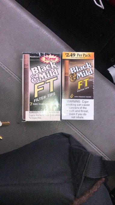 I found a throwback pack 🤣 https://t.co/h3ITujqO2J