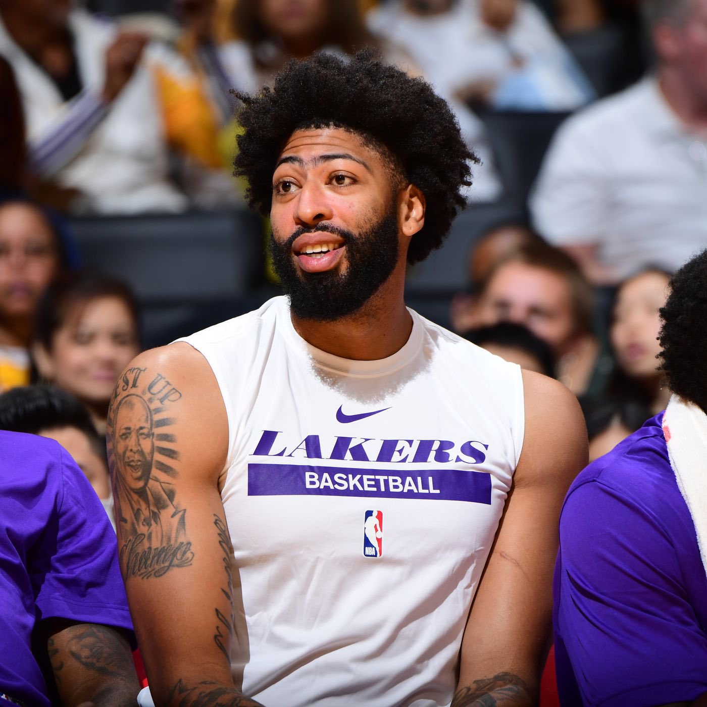 Legion Hoops on X: "Anthony Davis so far: 24 points 53% FG 16 minutes  played. 👀 https://t.co/3eDQIpQfCR" / X