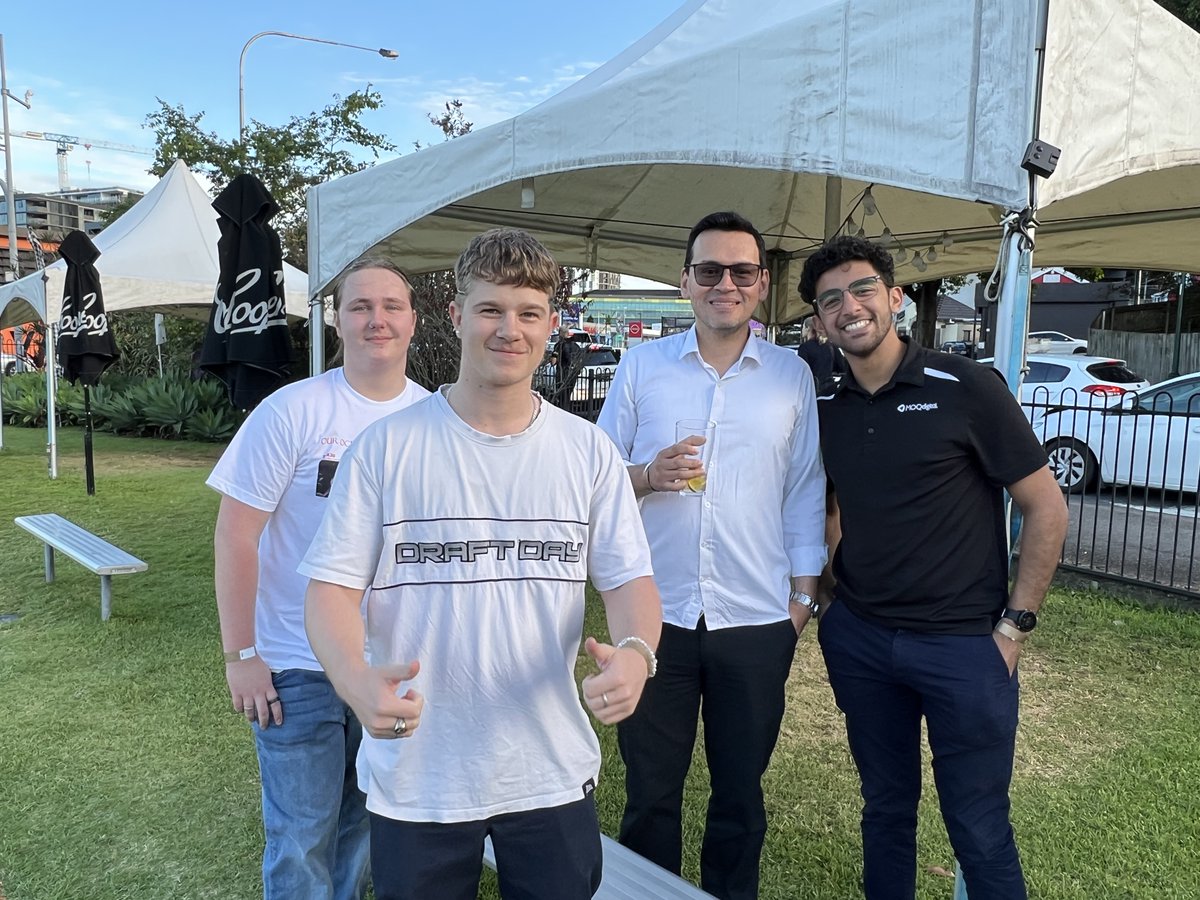 MOQdigital tweet media