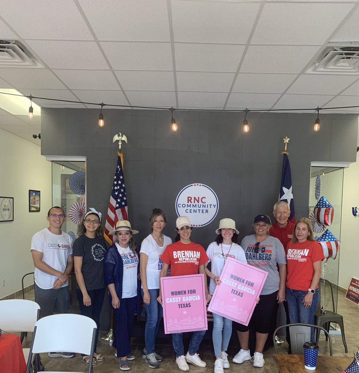 christinaireneh's tweet photo. SIX wonderful @GOP events in 4 days to support @MayraFlores2022 @CasandraLGarcia and @monica4congress 🎉🇺🇸 

South Texas is ready for the Triple Threat to represent them in Congress!  #LeadRight #RGV https://t.co/t8XqiYgM5h