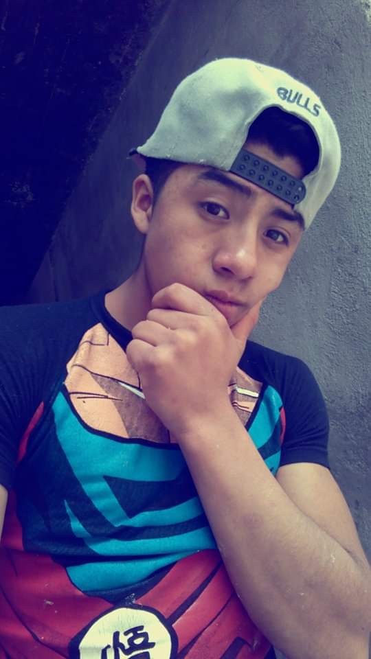 CharlieElixXx's tweet photo. Pensando si me regreso a mi méxico lindo https://t.co/p8fghMFmt0