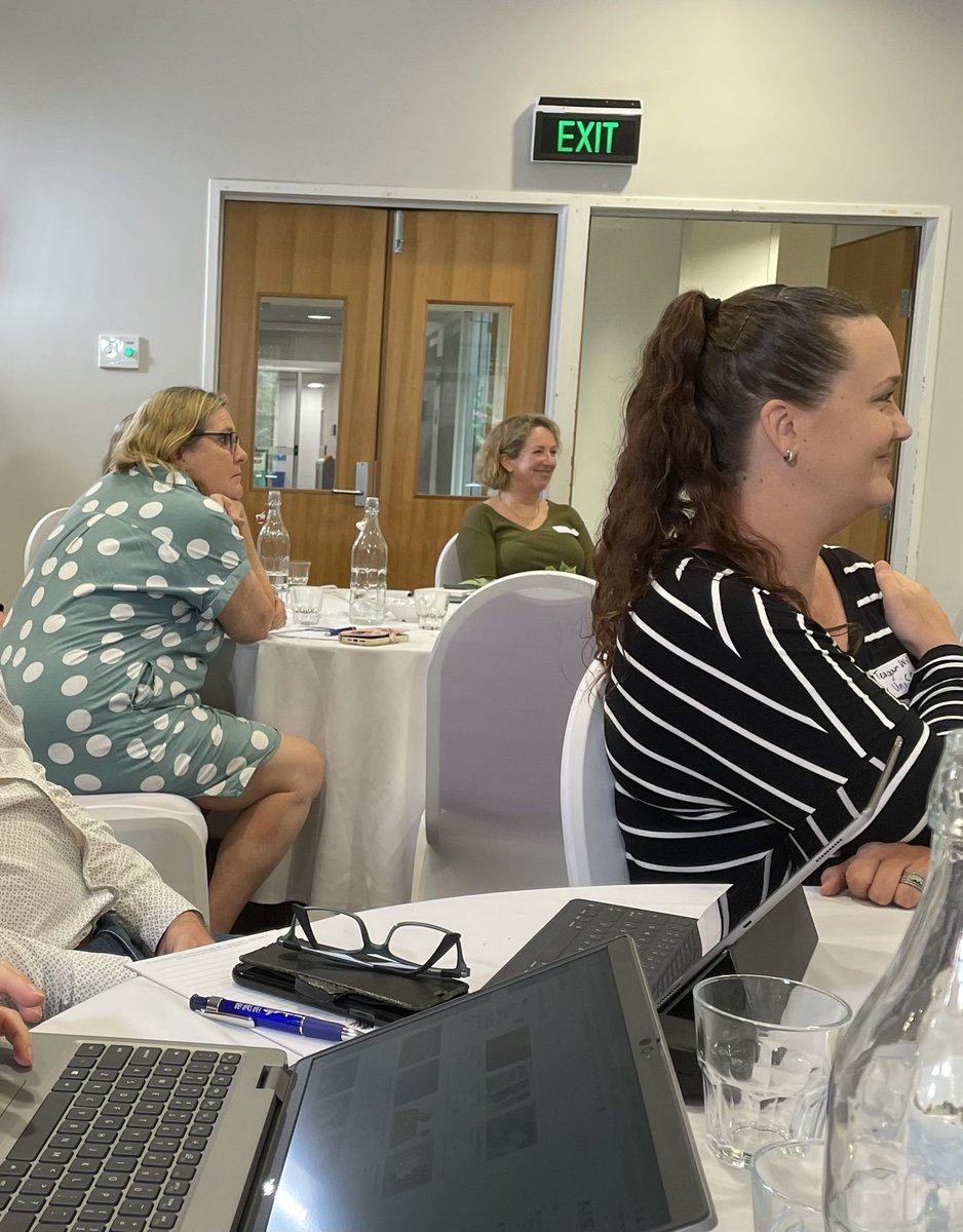 Sally Kift tweet media