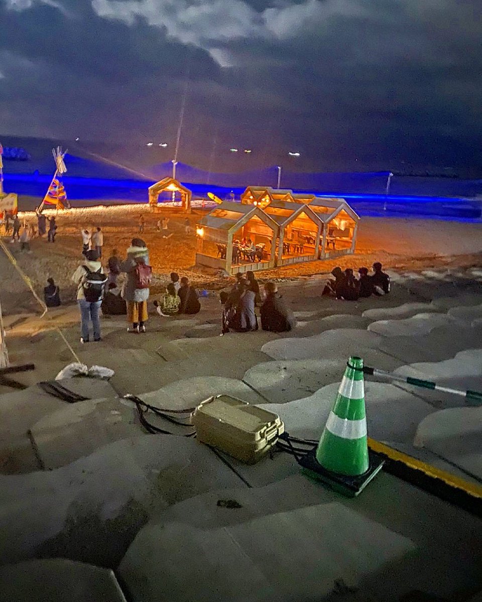 ranpu_dera's tweet photo. 【by the sea】
@sevenbeachproject 
#vip 
#sea 
#restaurant
#sevenbeach 
#hamaberestaurant 
#ranpu https://t.co/XMC0PYtFnq