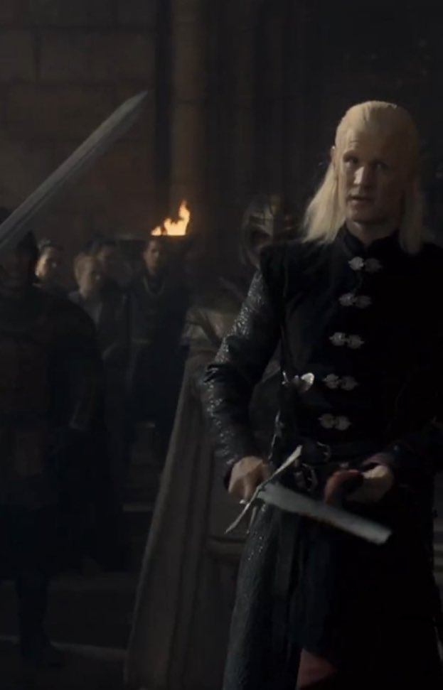 groguisaking's tweet photo. O HOMEM MAIS ROMÂNTICO DA HISTÓRIA DAEMON TARGARYEN!!!!! Não fala da mulher dele #HOTD #HouseOfTheDragon #hotd https://t.co/wvqL4gGmo0