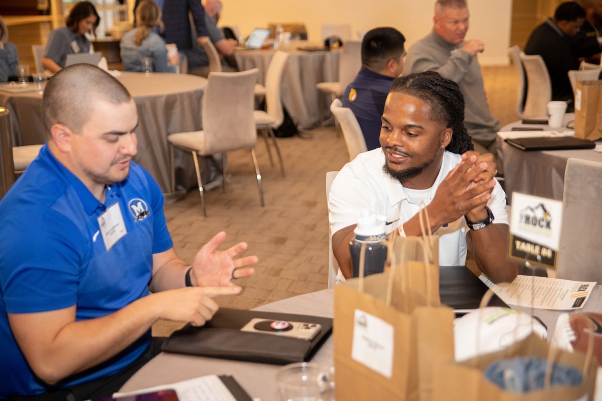 THSCAcoaches's tweet photo. Be a part of the THSCA #ROCKMentoring Program! Make nominations for R.O.C.K. mentees and mentors through your THSCA Member Portal under the "Awards" tab. The criteria to nominate will be listed in your portal as well.
Deadline is December 1st!
https://t.co/vmxjlk7RK1 https://t.co/lcXJPqTYJw
