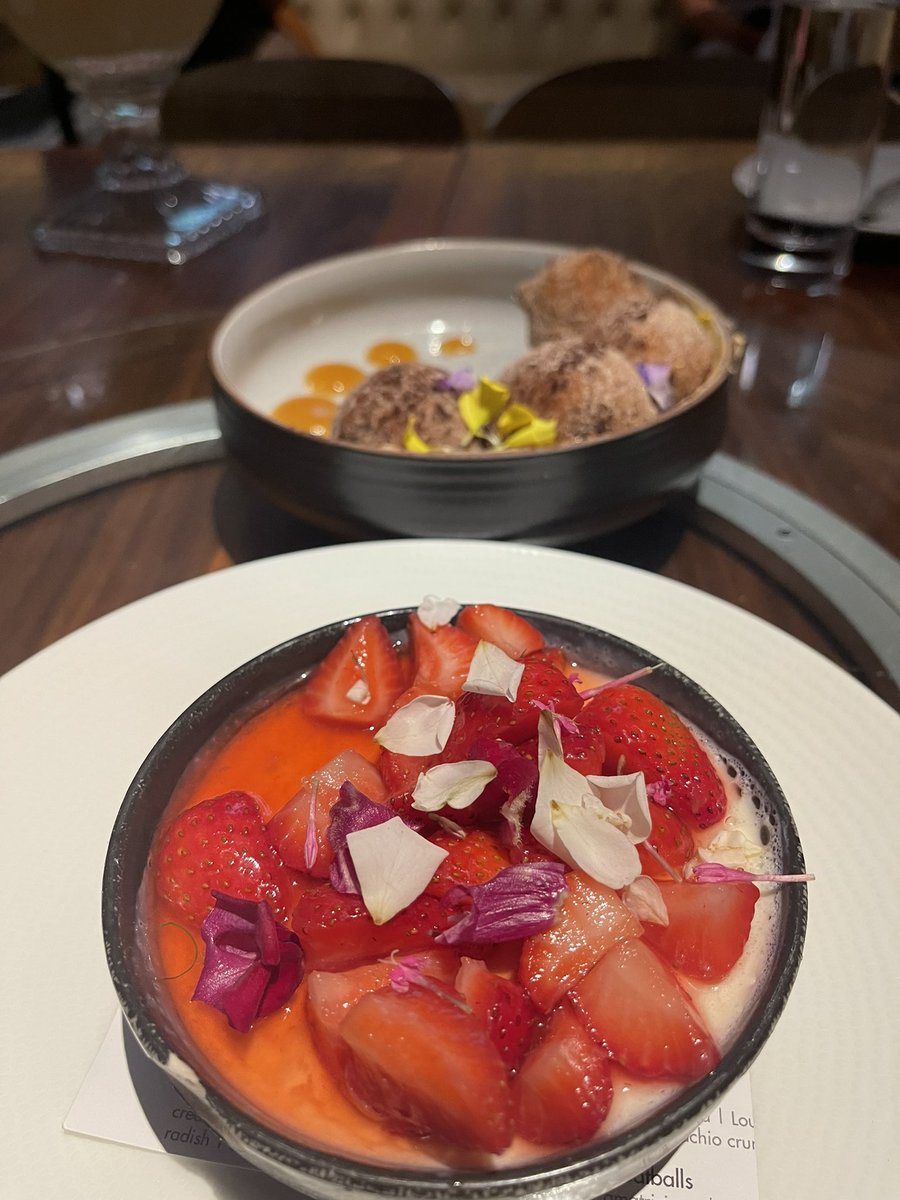 Swikrity U Baskota,MD, FCAP,FASCP tweet media