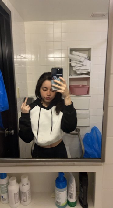 🐼🙈❤️ https://t.co/ZCX1kQDq6W<a href="/tag/cutie"class="tags"><span>#cutie</span></a><a href="/tag/onlyfans"class="tags"><span>#onlyfans</span></a><a href="/tag/fyp"class="tags"><span>#fyp</span></a>