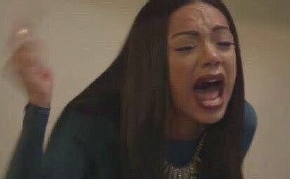 STOP NAMING ALL YOUR GODDAMN KIDS AEGON LOOK AT THE TROUBLE YOURE CAUSING #HouseOfTheDragon