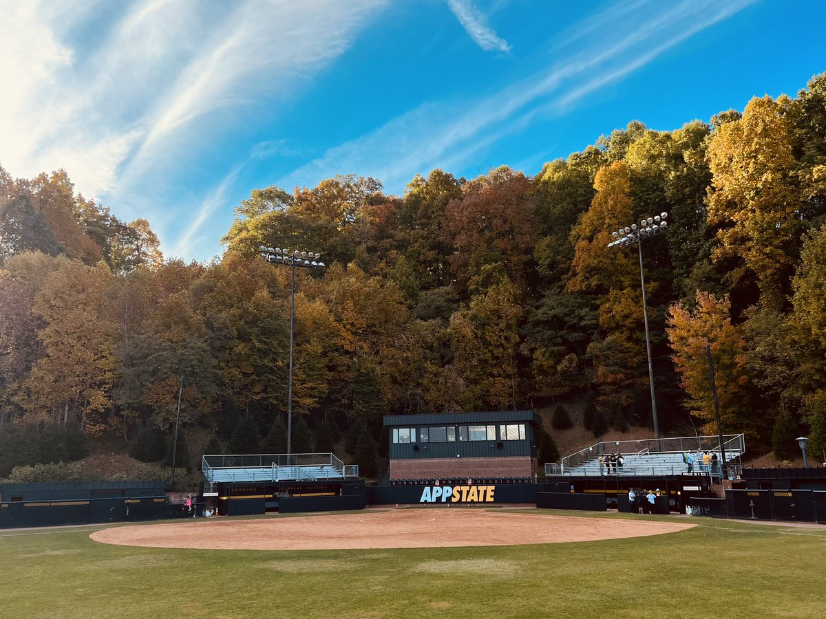 Myla Mae tweet media