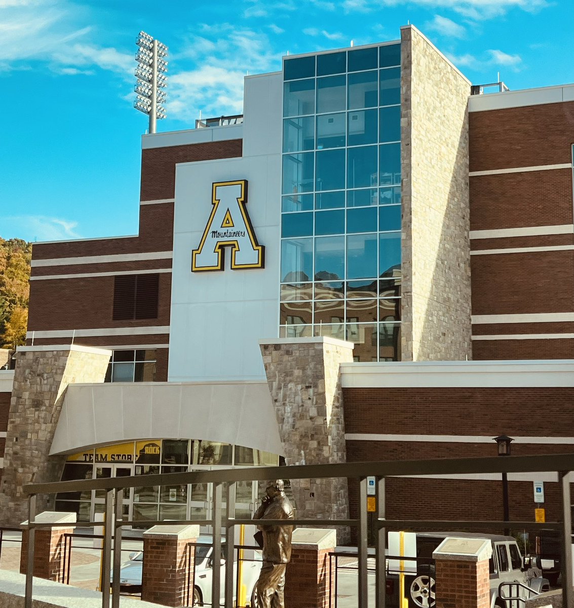 Myla Mae tweet media