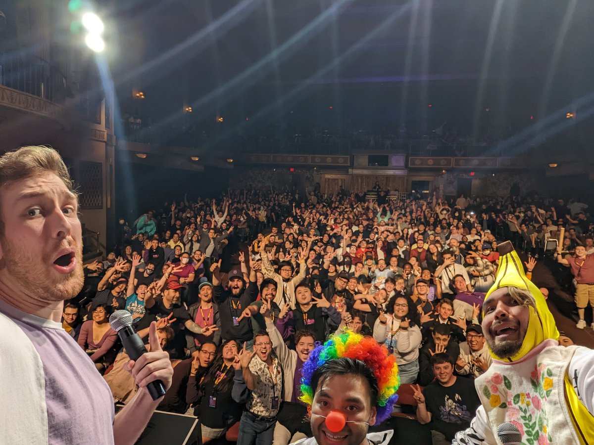 TrashTastePod's tweet photo. Thank you DC!
The energy was crazy tonight!
#TrashTasteTour

Next stop: Raleigh!
https://t.co/qUa1LtMMDS https://t.co/1vxkaxnXXe