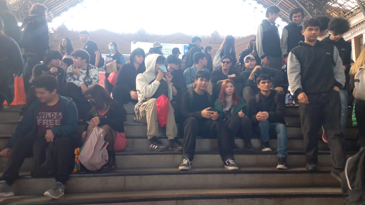 Liceo San Francisco de Quito (Ex Escuela N°18) tweet media