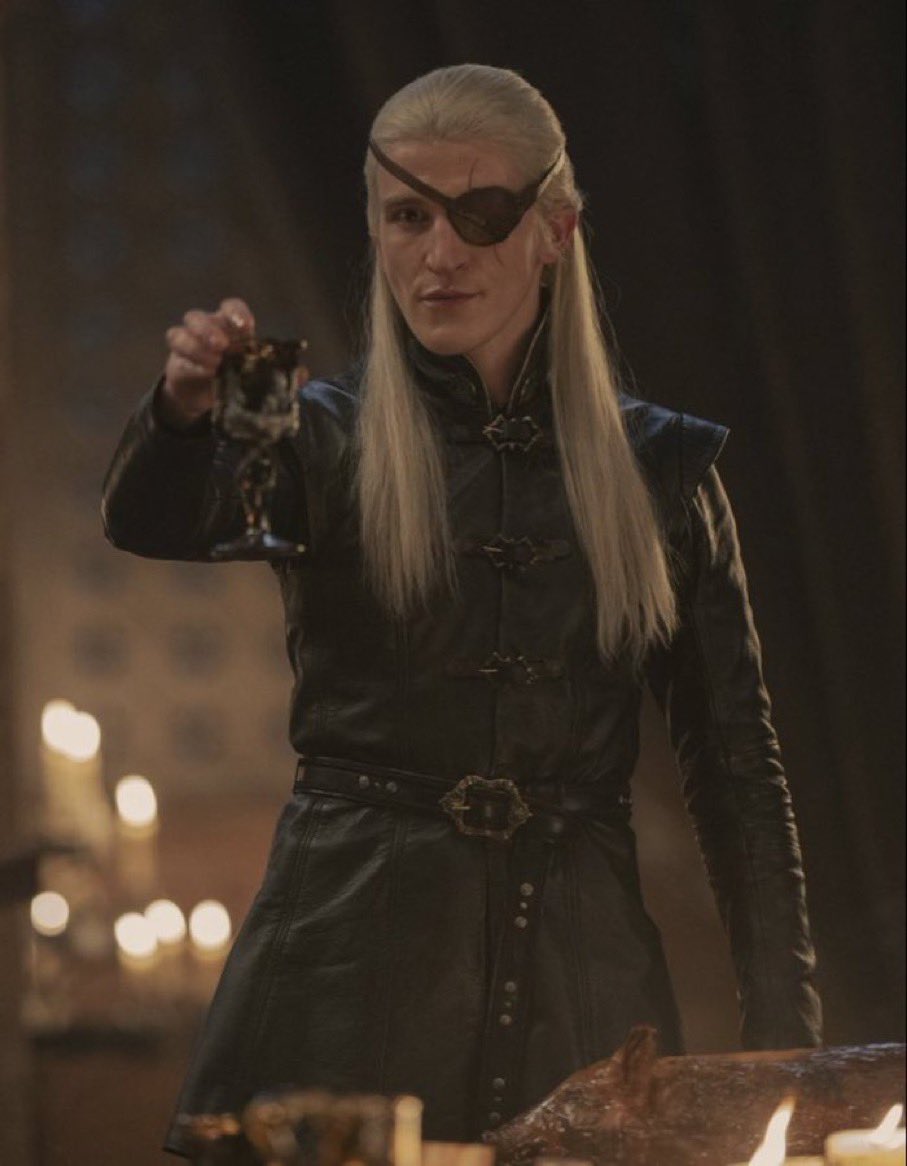 GoatedSyn's tweet photo. The showdown between these two is going to be insane… #HouseOfTheDragon https://t.co/gYt0xLLbW4
