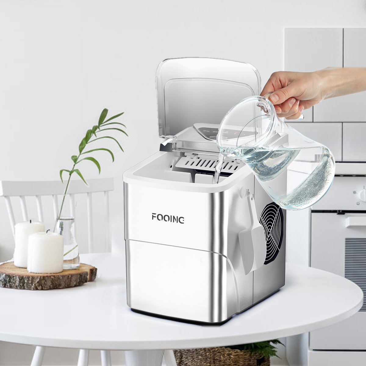 fooing_official's tweet image. No more one hour of preparation and 24 hours of waiting. 😩 To get the ice cubes just plug it in and it takes 6-8 minutes to meet the ice consumption of 2 glasses of ice drinks. 🧊🍸 Enjoy life from FOOING ice maker.🥰
 #icemaker #fooing #icedrink #icecoffee #icetea #summerdrinks