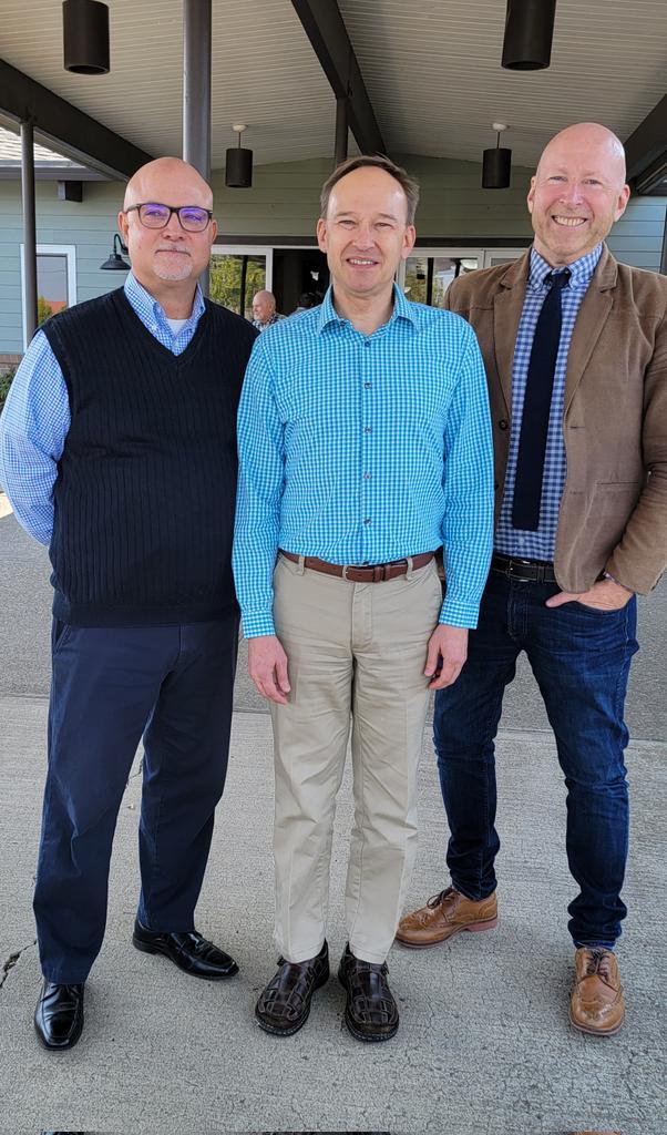 PastorJimLyon's tweet photo. Awesome to be with ChoG Hoodview Woodburn OR, bringing the word this Sunday morning. Hoodview is the oldest ChoG congregation in the US, west of the Rockies; founded in 1893. Pastors Steve Kufeldt and Dan Smatlak lead and love this anchoring church today. #JesusGuys https://t.co/y1OsbtN7yw