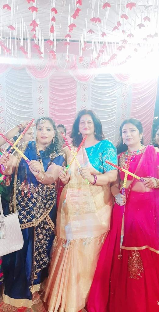 priiyasingh111's tweet photo. #Garba https://t.co/LDqlOl2hZd