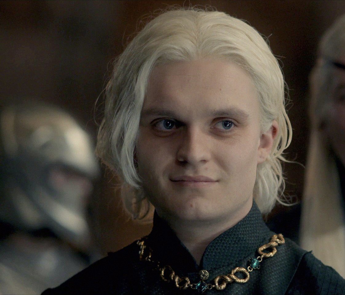 AyoubCh94's tweet photo. Looks like both Robert and Aegon’s rebellions were built on fake beliefs… 
#HouseOfTheDragon
#HouseOfTheDragonHBO https://t.co/FiGpNAiBVb