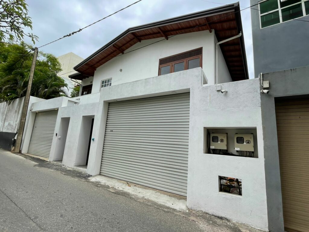 WathupitiLK on Twitter "7 Bedroom House for Rent at Colombo 4 https