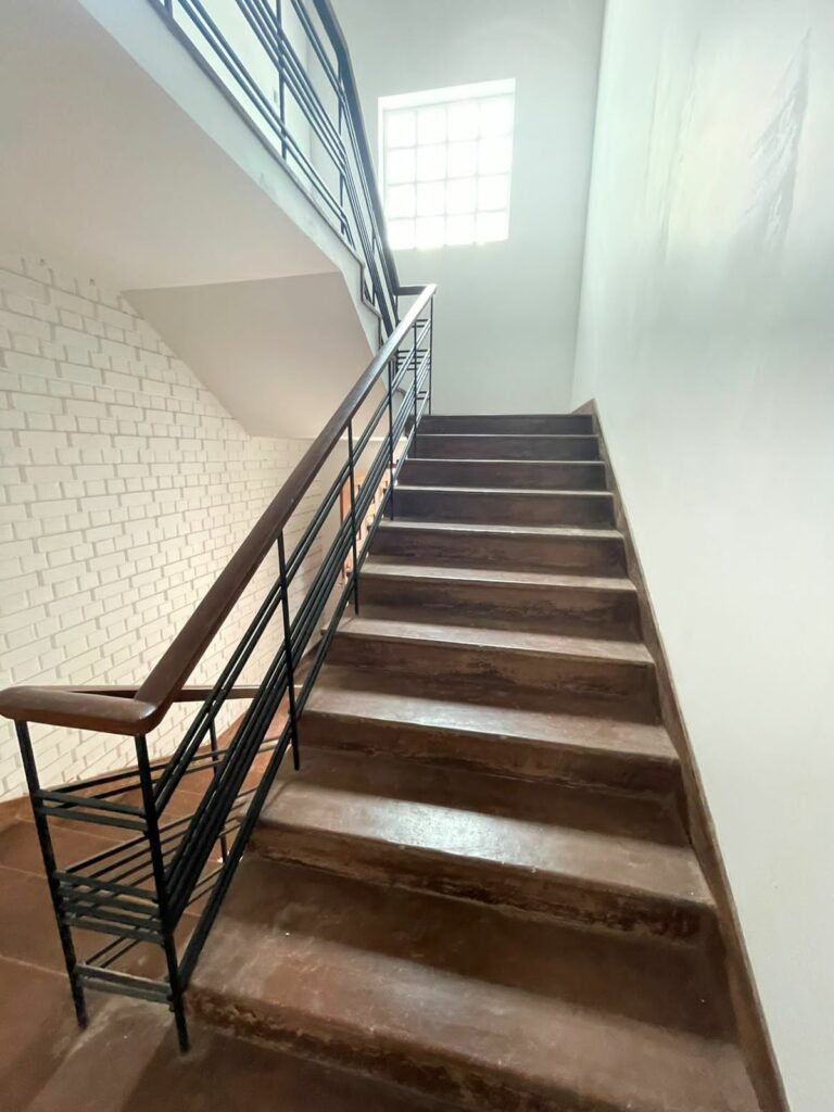 WathupitiLK on Twitter "7 Bedroom House for Rent at Colombo 4 https