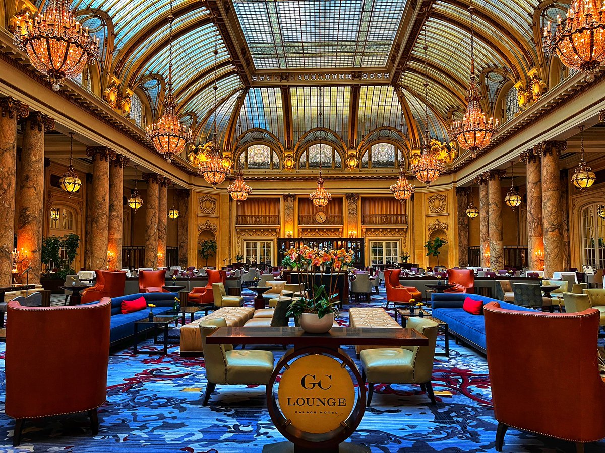 MilerStallion's tweet photo. 🏨家族と2部屋分DELUXEアップグレード来ました！

#PalaceHotelSF
#LuxuryCollection https://t.co/w0tm6x3bDO