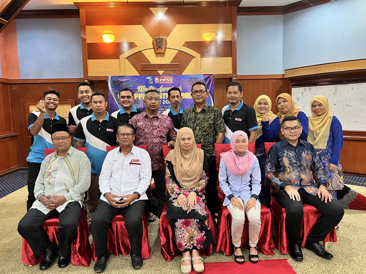 PPNJBesut's tweet photo. Majlis Apresiasi SIPP PPN Jentera Besut Tahun 2022 telah diadakan pada 6 Oktober 2022 (Khamis) yang telah dihadiri oleh Puan Pengarah LPP Negeri Terengganu dan Ketua Jabatan &amp; wakil-wakil dari IADA Ketara dan Jabatan Pertanian Daerah Besut bertempat di Bukit Keluang Beach Resort https://t.co/TLZ0oHeogI