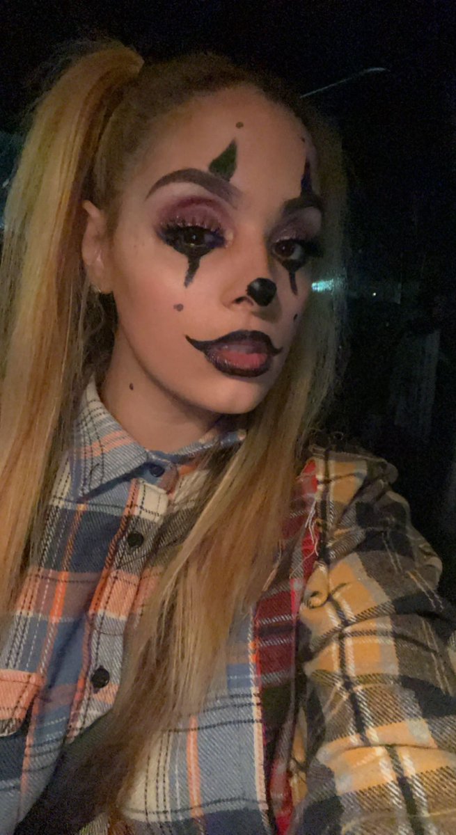 AsiaChears's tweet image. Zombie crawl was a blast 🥰
