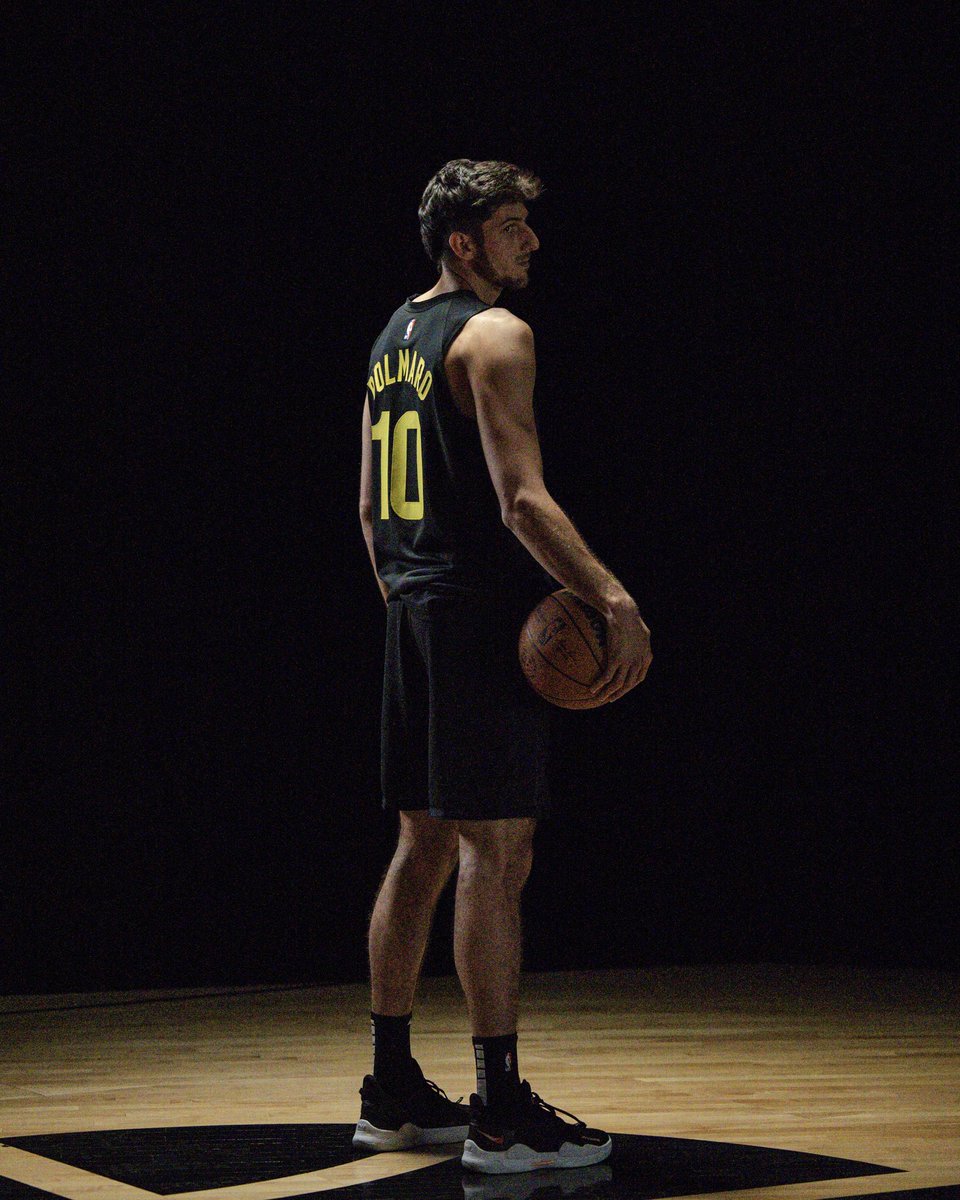 utahjazz's tweet photo. 𝑩𝒐𝒍𝒎𝒂𝒓𝒐 days away,,,
it’s almost here 🤘 #TakeNote https://t.co/BqTjdl9cnK