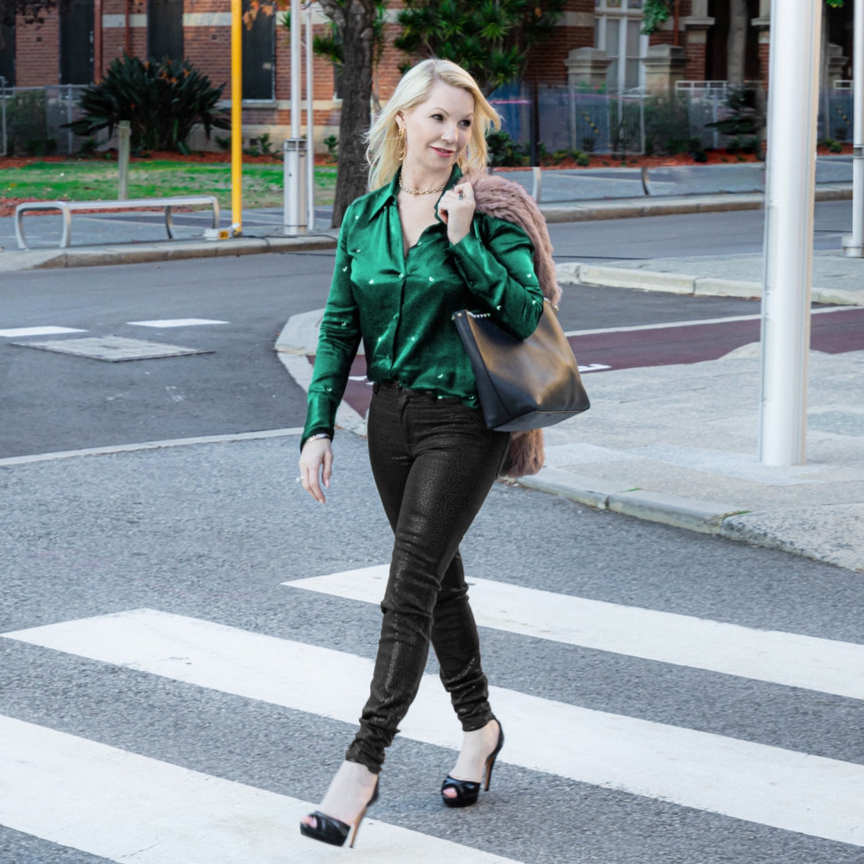 💥Start your week with a BANG💥

Remember, every new week is…

💥A chance to level up your confidence
💥An opportunity to put yourself out there and find love
💥Be the best version of yourself you can be

I've got an amazing feeling about this week; love is truly in t