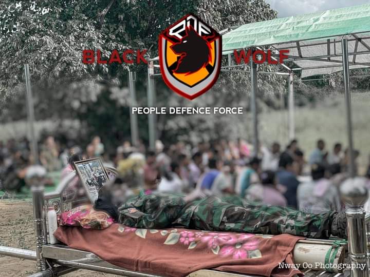 pzl_jourlm's tweet photo. A defense force and two civilians were savagely killed by military terrorists in eastern area of #Sagaing’s #Watlet town while saving entrapped villagers out of violently bombings on the villages by six military-owned jet fighters on Oct-9. (MFP report) #WhatsHappeningInMyanmar https://t.co/FzhyGNtT6f