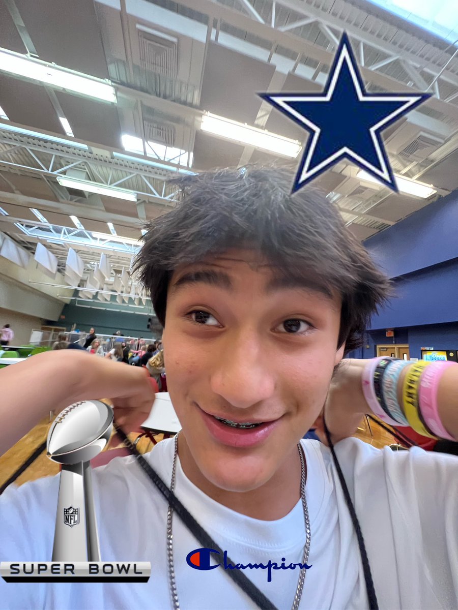Daniel4for4's tweet photo. Letsss goooo ted you won the SUPER BOWL!!!!!!! https://t.co/rmmbQIQtFu