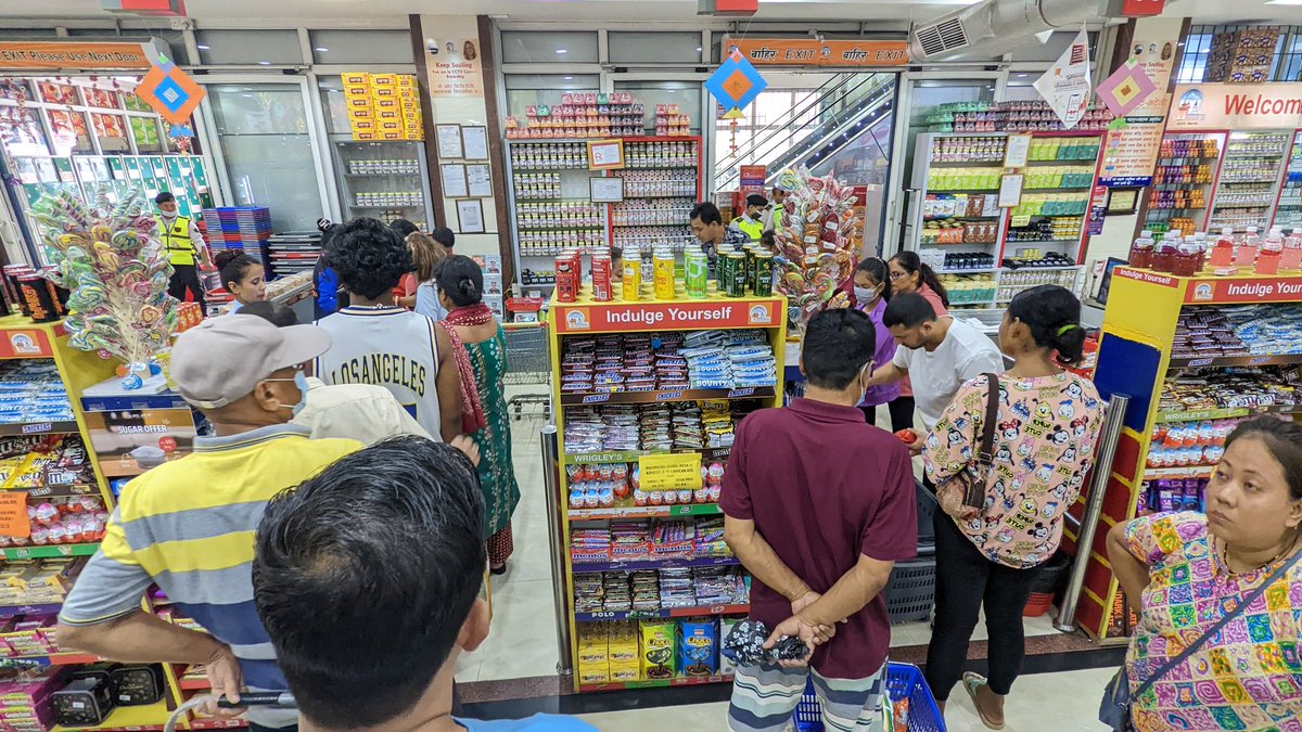 SubasTheOne_'s tweet photo. Biratnagar #BBSM so understaffed, your morning goes wasted standing in the queue. https://t.co/GjZRharaEu