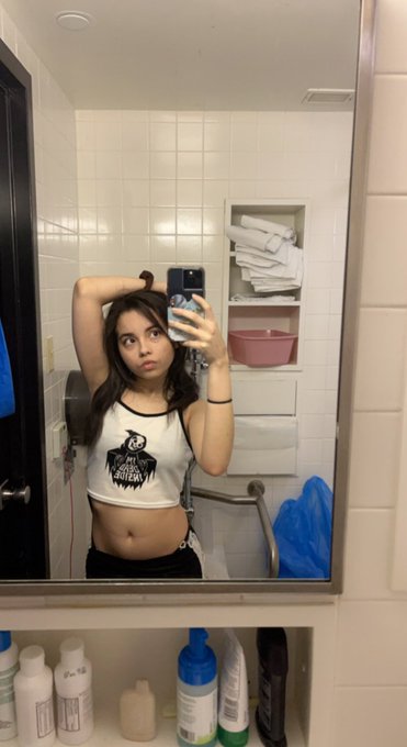 😽😻🫶 https://t.co/eVb2CjPdeg<a href="/tag/onlyfans"class="tags"><span>#onlyfans</span></a>